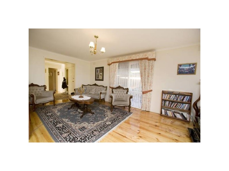 12 Cheater Court, Endeavour Hills VIC 3802