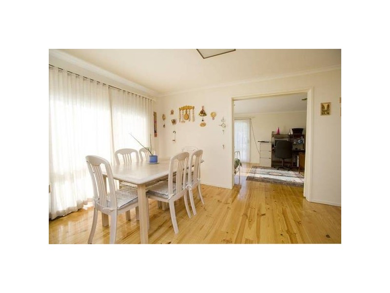 12 Chester Court, Endeavour Hills VIC 3802