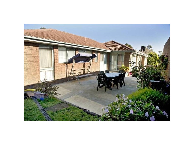 12 Chester Court, Endeavour Hills VIC 3802