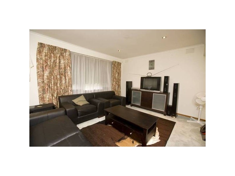 97 Matthew Flinders Avenue, Endeavour Hills VIC 3802