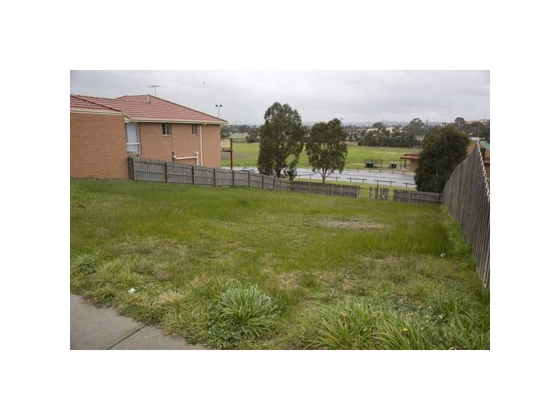 140 David Collins Drive, Endeavour Hills VIC 3802