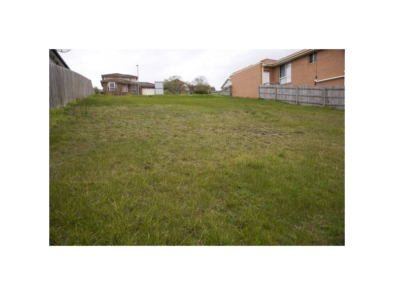 140 David Collins Drive, Endeavour Hills VIC 3802