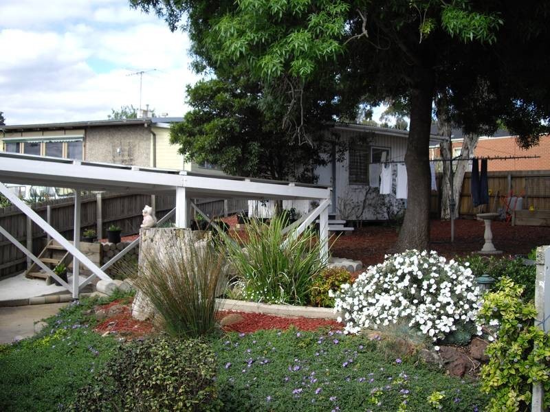 10 Waratah Street, Doveton VIC 3177