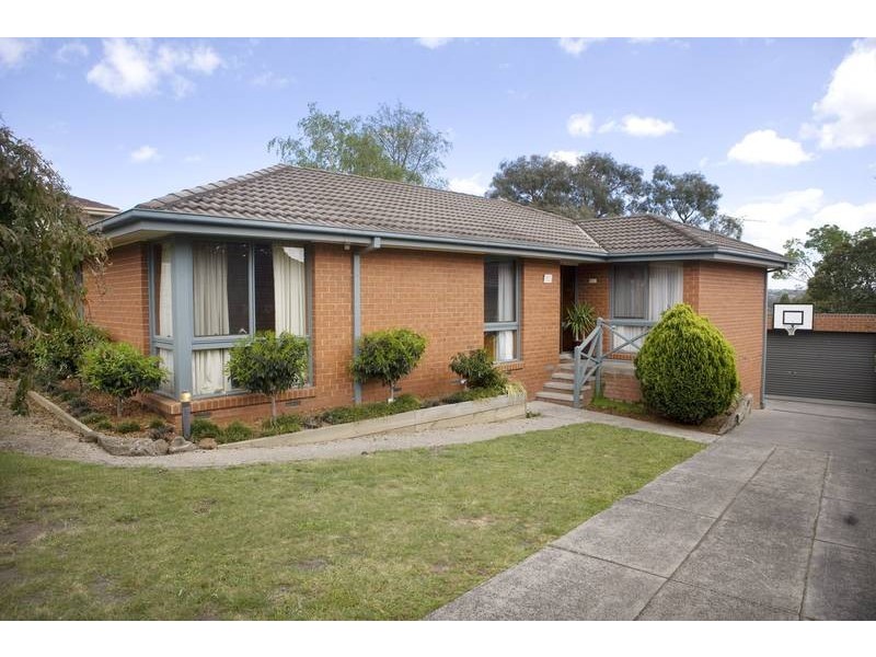 2 Cristata Avenue, Endeavour Hills VIC 3802