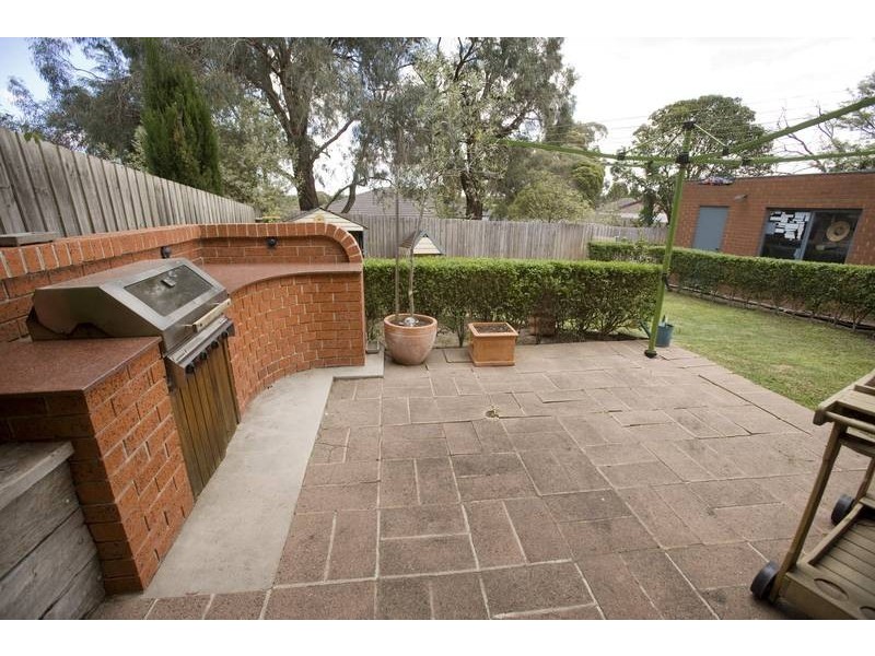 2 Cristata Avenue, Endeavour Hills VIC 3802
