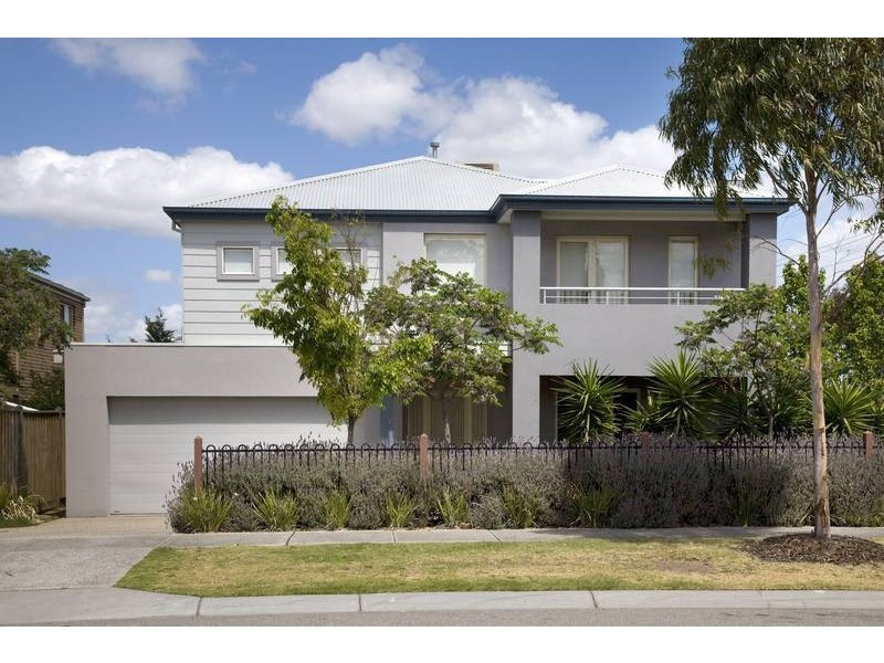 4 Princeton Drive, Keysborough VIC 3173