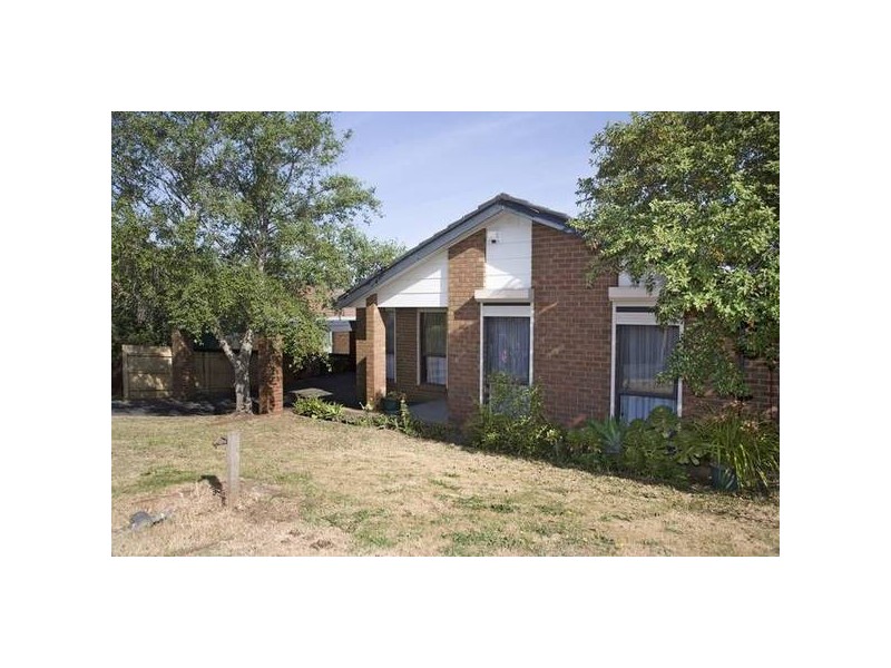 9 Sienna Crescent, Endeavour Hills VIC 3802