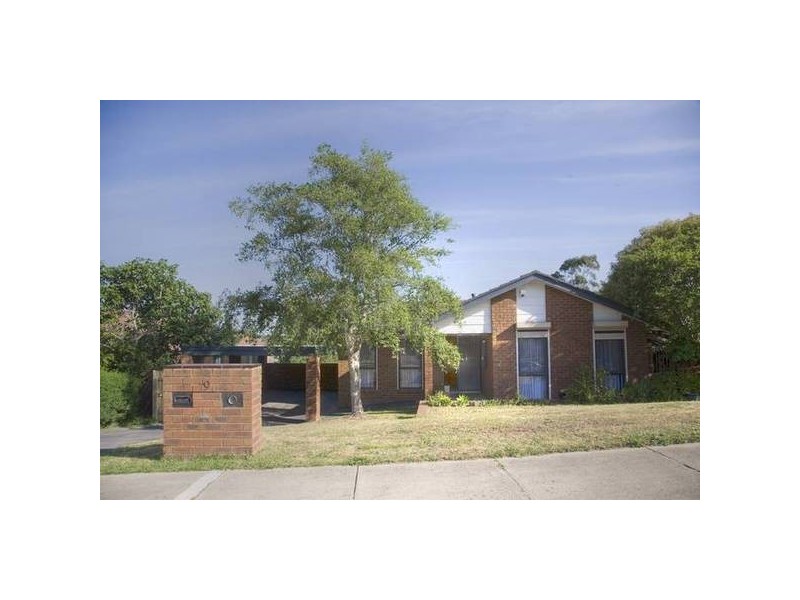 9 Sienna Crescent, Endeavour Hills VIC 3802