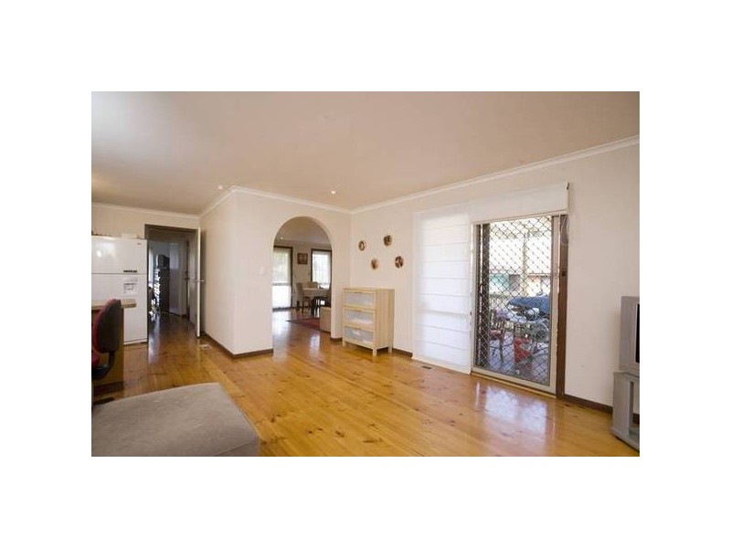 9 Sienna Crescent, Endeavour Hills VIC 3802