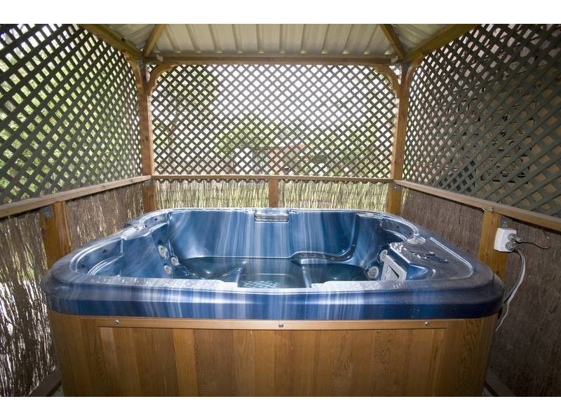 2 Throsby Court, Endeavour Hills VIC 3802