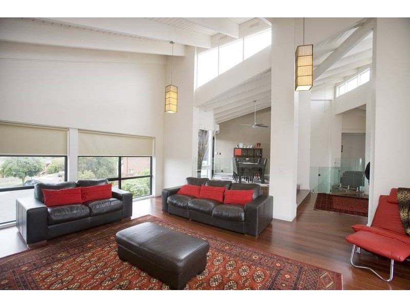 13 Gray Close, Endeavour Hills VIC 3802