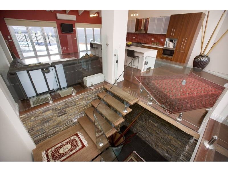 13 Gray Close, Endeavour Hills VIC 3802