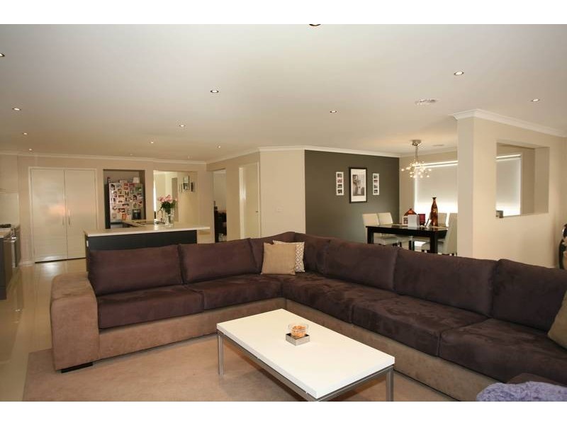 3 Longfield Way, Narre Warren South VIC 3805