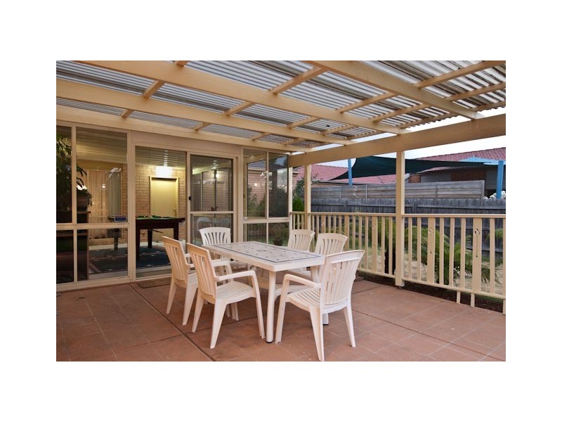 9 Celestine Court, Narre Warren VIC 3805