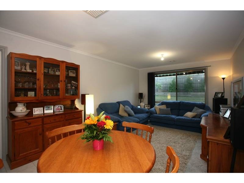 36 Sallybrook Circuit, Narre Warren VIC 3805