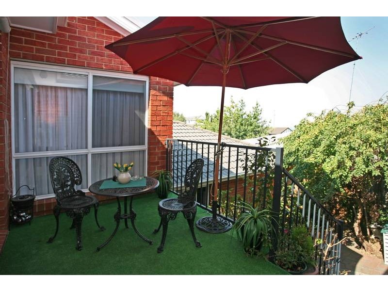 39 Avebury Drive, Berwick VIC 3806