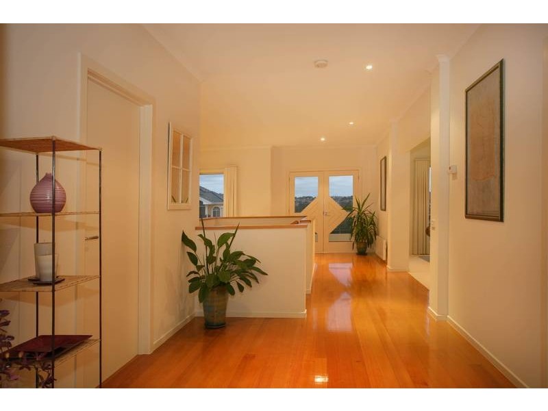 9 Coachwood Crescent, Narre Warren VIC 3805