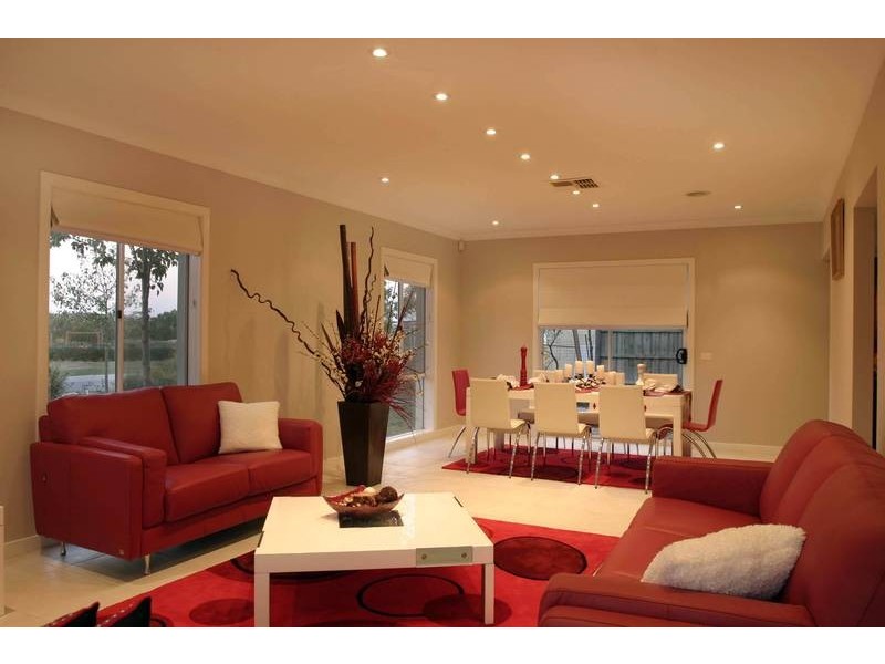 1 The Esplanade, Narre Warren South VIC 3805