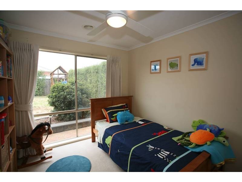 4 Bancroft Avenue, Narre Warren VIC 3805