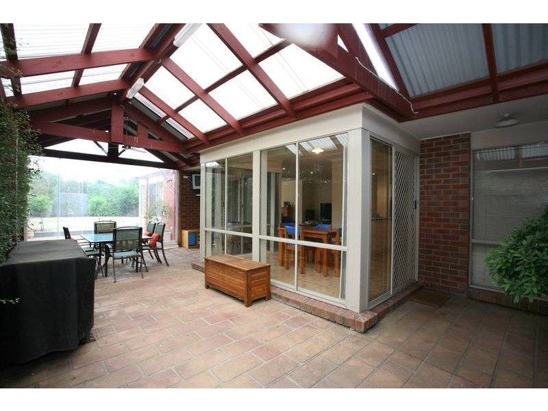 4 Bancroft Avenue, Narre Warren VIC 3805