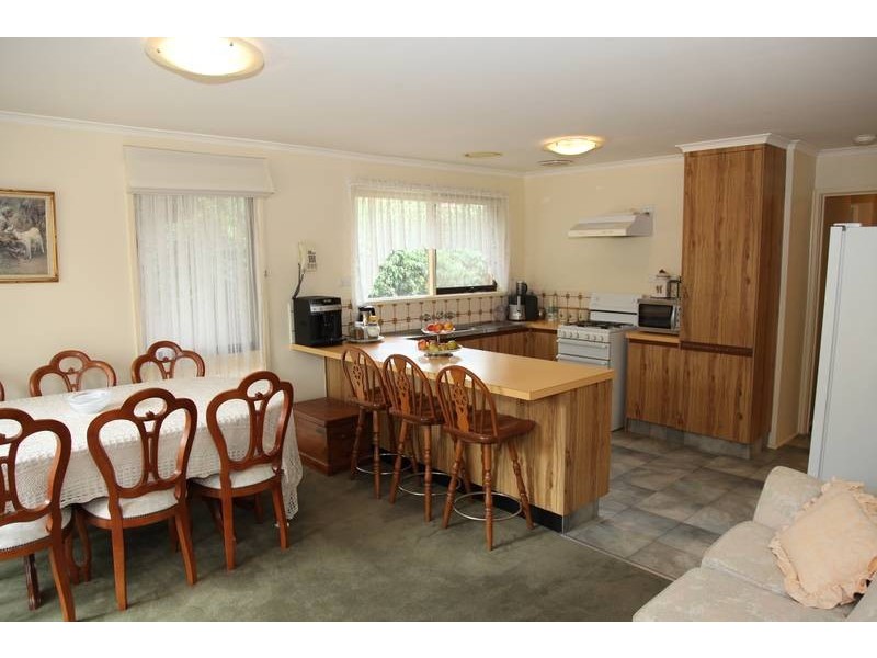 65 Guildford Crescent, Narre Warren VIC 3805