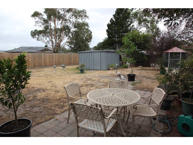 65 Guildford Crescent, Narre Warren VIC 3805