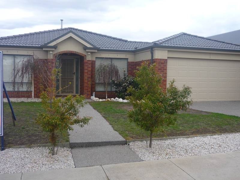 76 Fleet Street, Narre Warren South VIC 3805