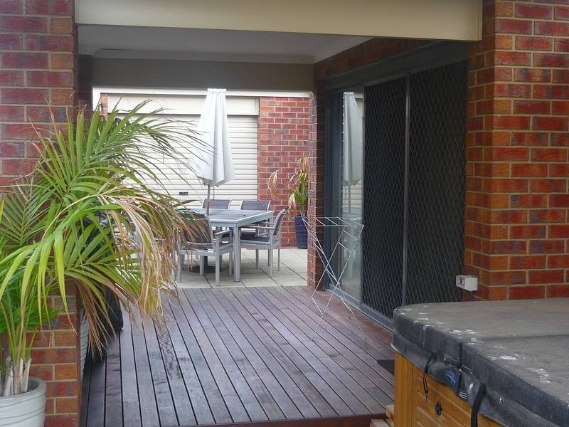 76 Fleet Street, Narre Warren South VIC 3805