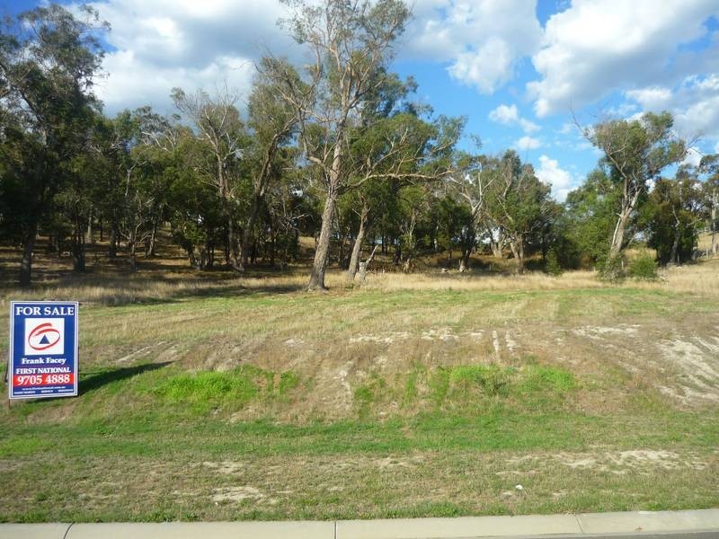 VARIOUS LOTS, Beaconsfield VIC 3807