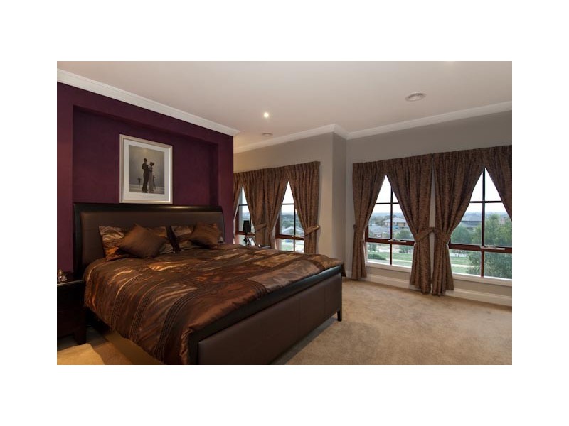 7 Viewbridge Close, Berwick VIC 3806