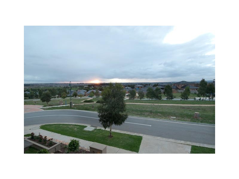 7 Viewbridge Close, Berwick VIC 3806