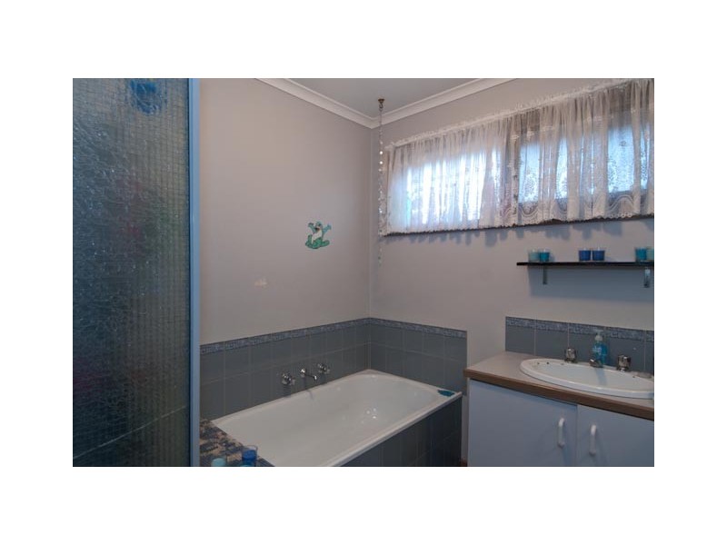 68 Kurrajong Road, Narre Warren VIC 3805