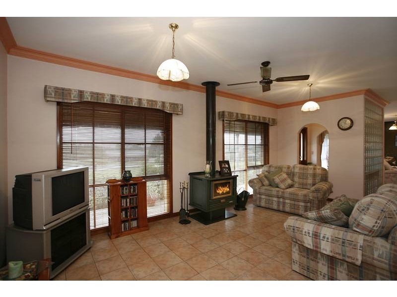 3 Harries Court, Narre Warren North VIC 3804