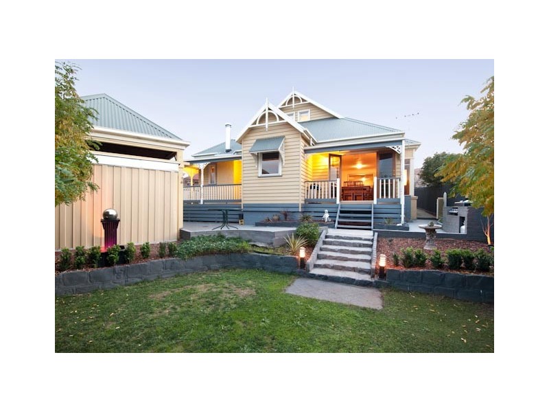 9 Eastern Park Square, Narre Warren South VIC 3805