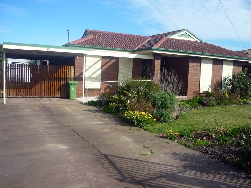 17 Valley Fair Drive, Narre Warren VIC 3805