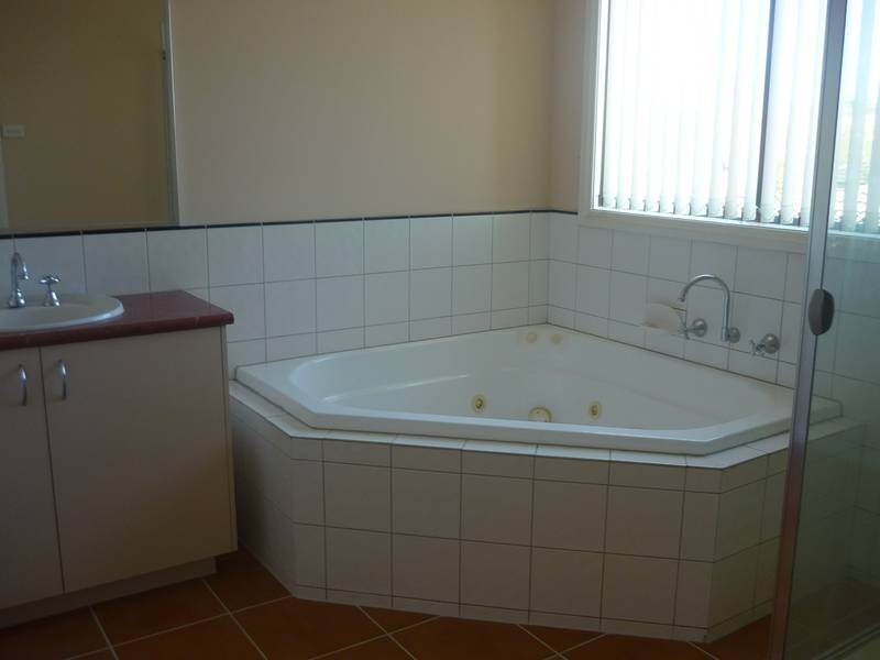 7 Evergold Close, Narre Warren South VIC 3805