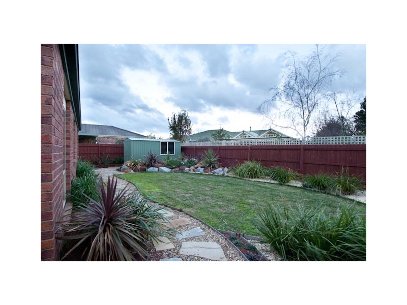 12 Turnberry Avenue, Narre Warren South VIC 3805