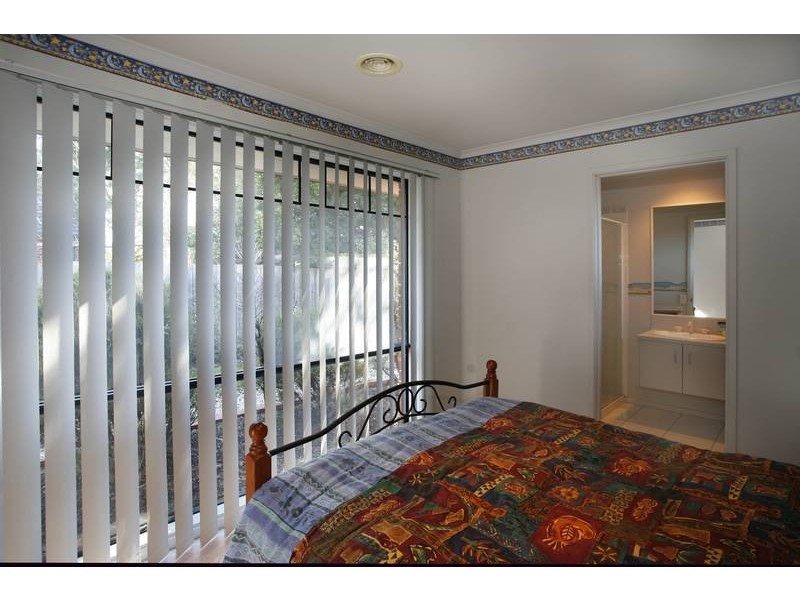 19 Nana Walk, Narre Warren South VIC 3805