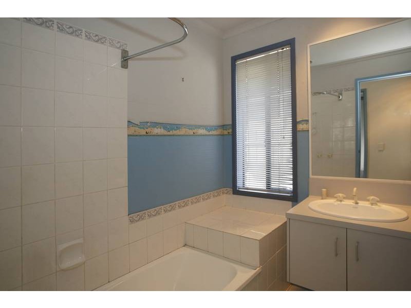 19 Nana Walk, Narre Warren South VIC 3805