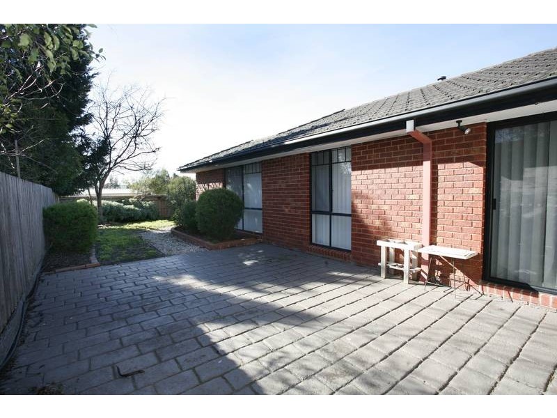 19 Nana Walk, Narre Warren South VIC 3805