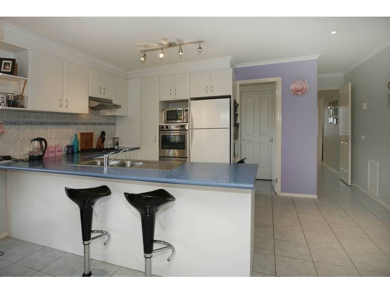 20 Grand Arch Way, Berwick VIC 3806