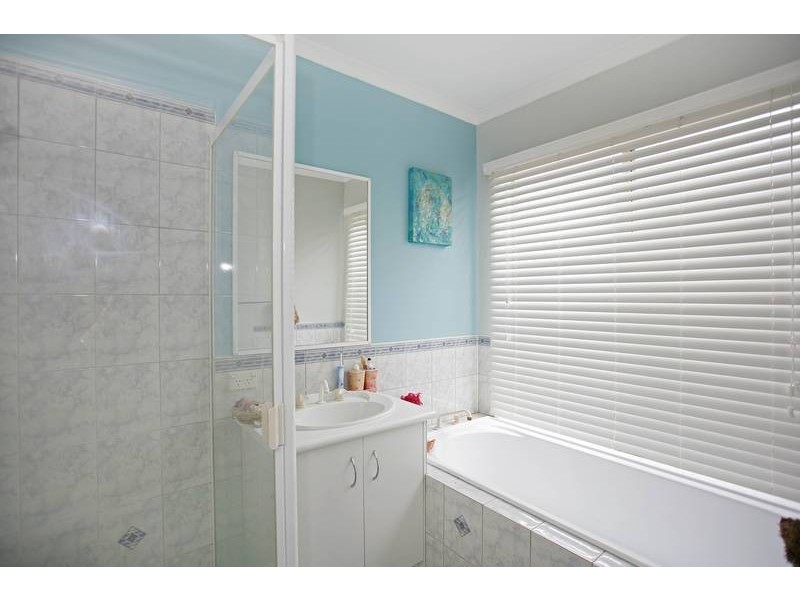 20 Grand Arch Way, Berwick VIC 3806