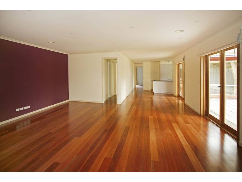 46 Kershaw Drive, Narre Warren South VIC 3805