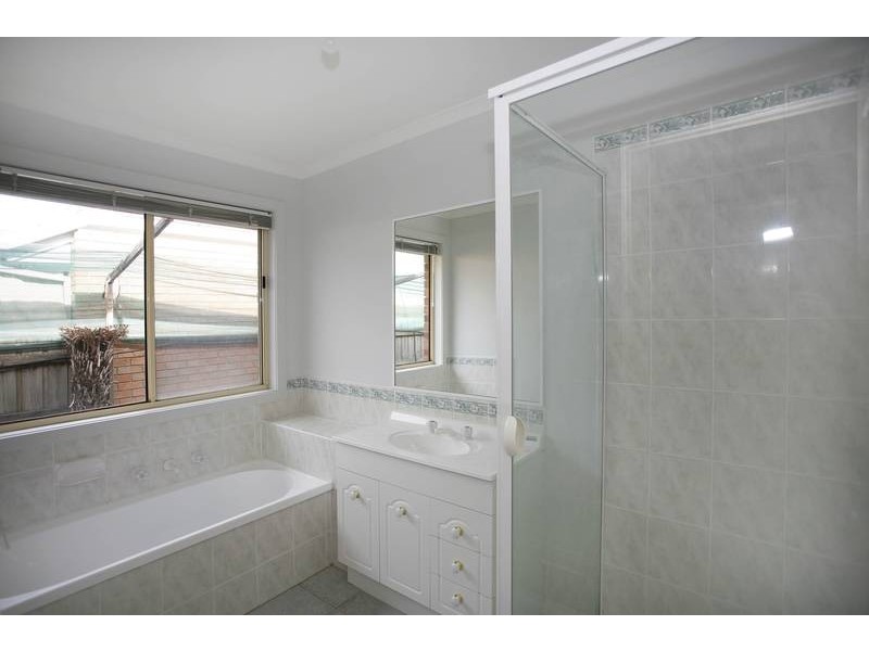 46 Kershaw Drive, Narre Warren South VIC 3805