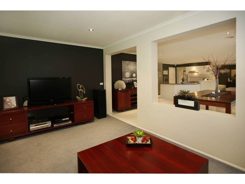 11 Malabar Court, Narre Warren South VIC 3805