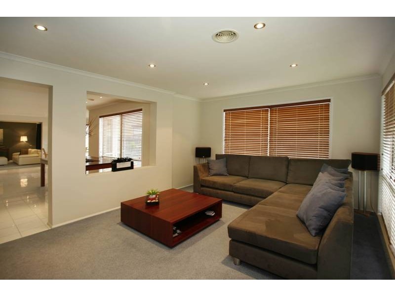 11 Malabar Court, Narre Warren South VIC 3805