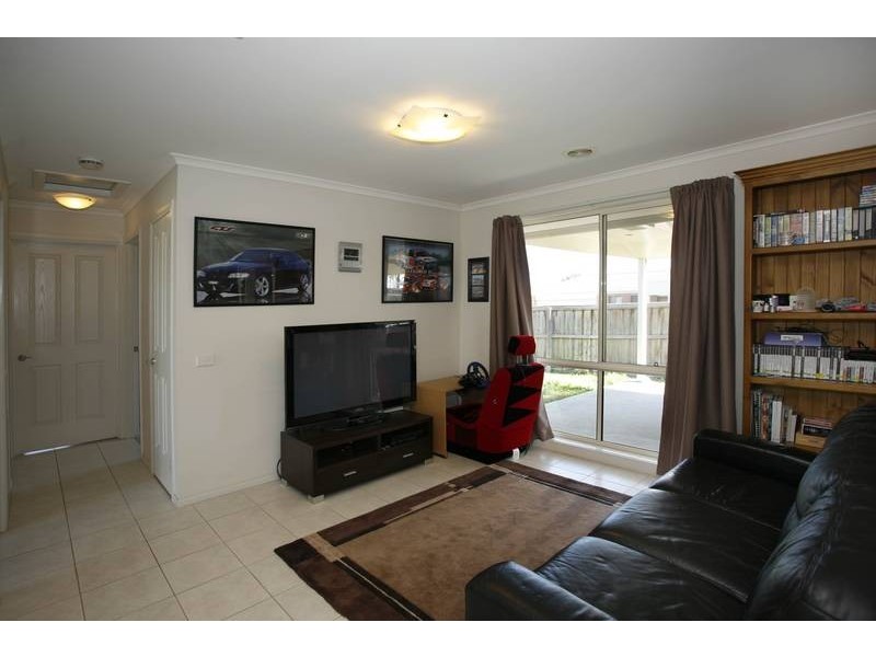 4 Sage Place, Narre Warren VIC 3805