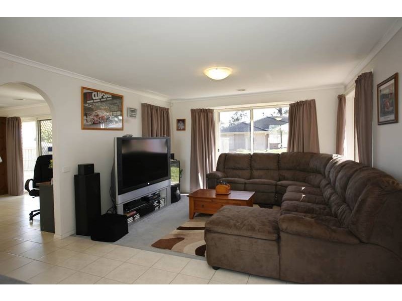 4 Sage Place, Narre Warren VIC 3805