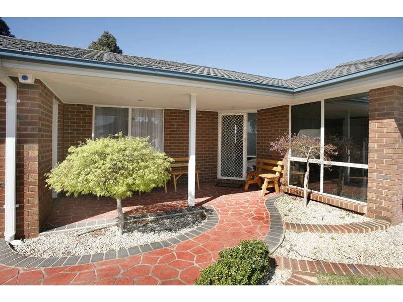 4 Sage Place, Narre Warren VIC 3805
