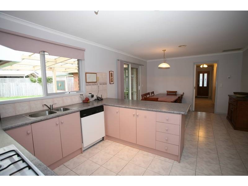 20 Norman Place, Narre Warren VIC 3805